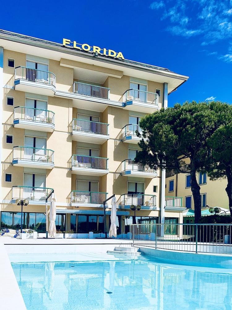 Hotel Florida Lido di Jesolo Exterior photo